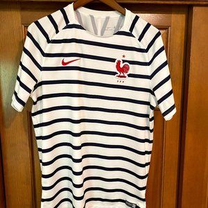 France 2018 World Cup Training Jersey - Size Large